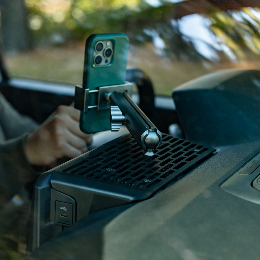 Dash Mount | Toyota Tacoma (2024+ w/ 8" screen)