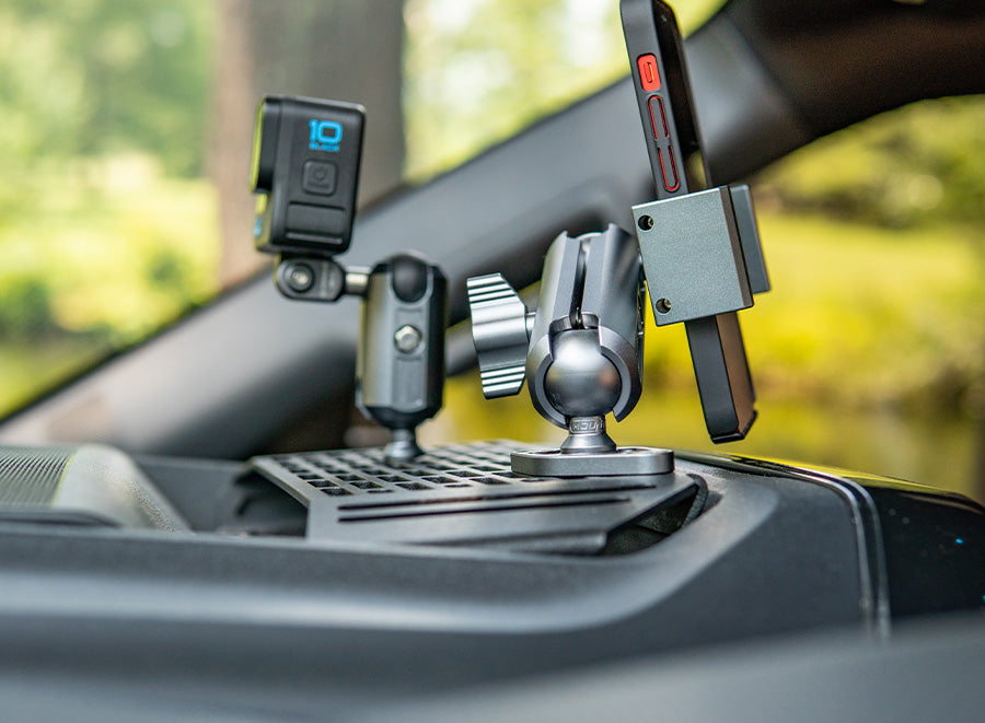 BuiltRight dash mount with Mountech arm installed in a Ford F-150